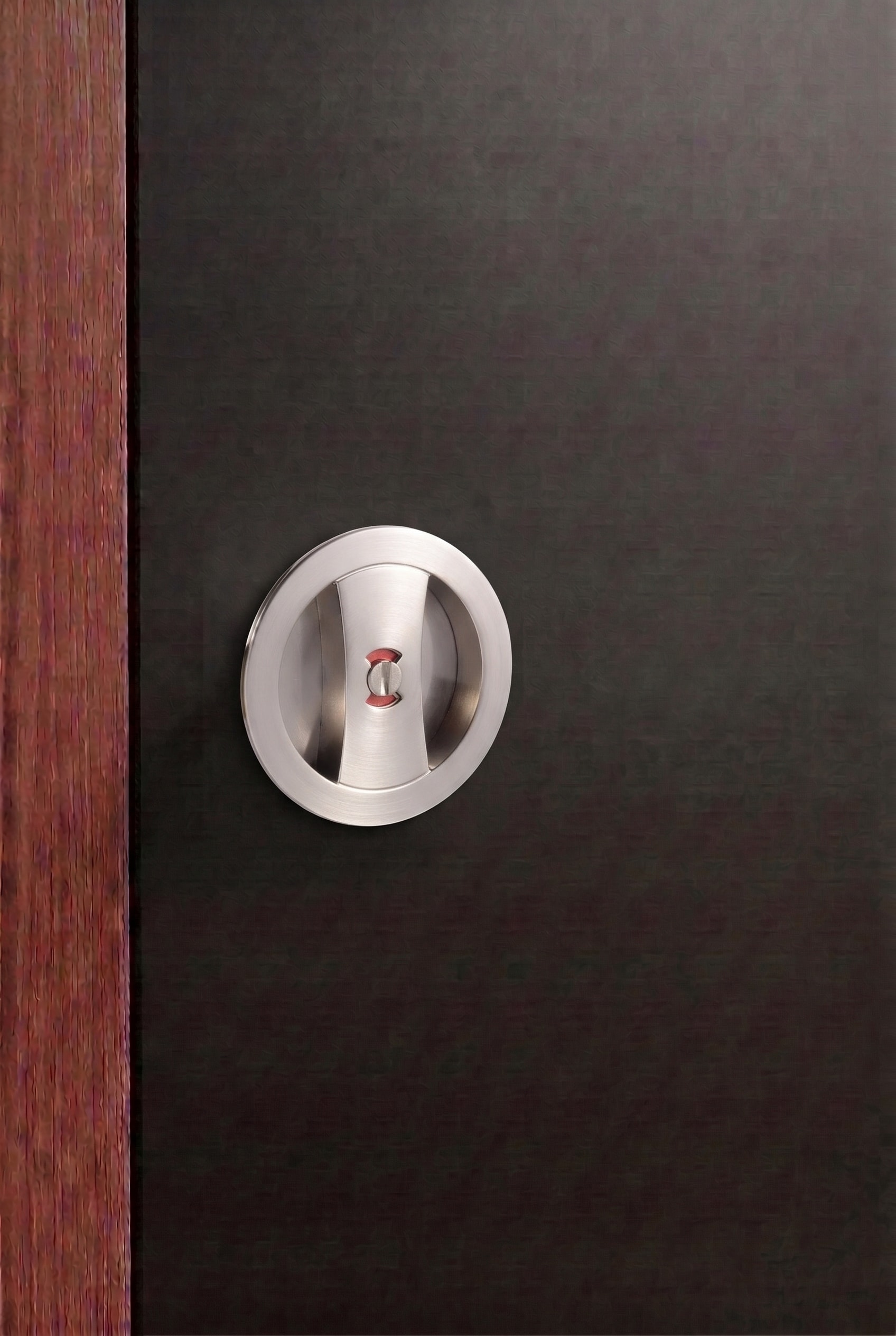 Round cavity pull sliding privacy set in satin chrome